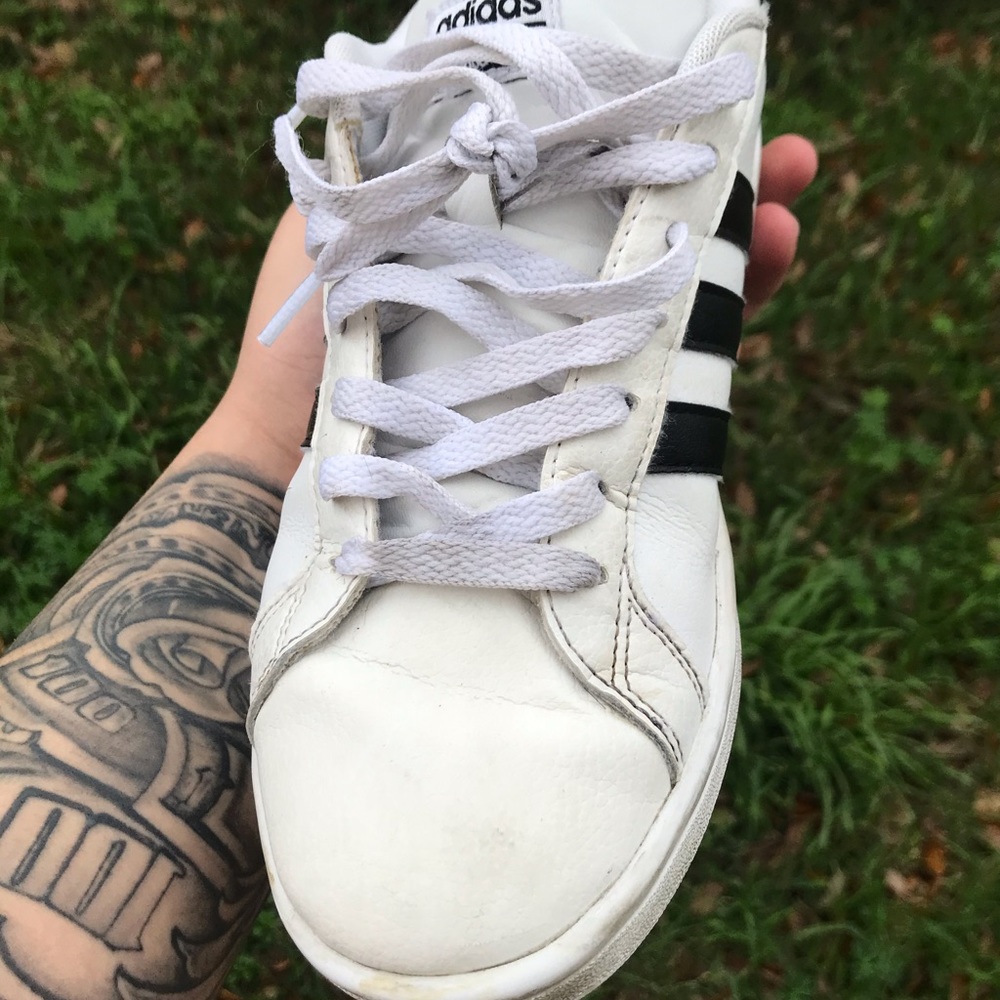 Addidas - Picture 3 of 4